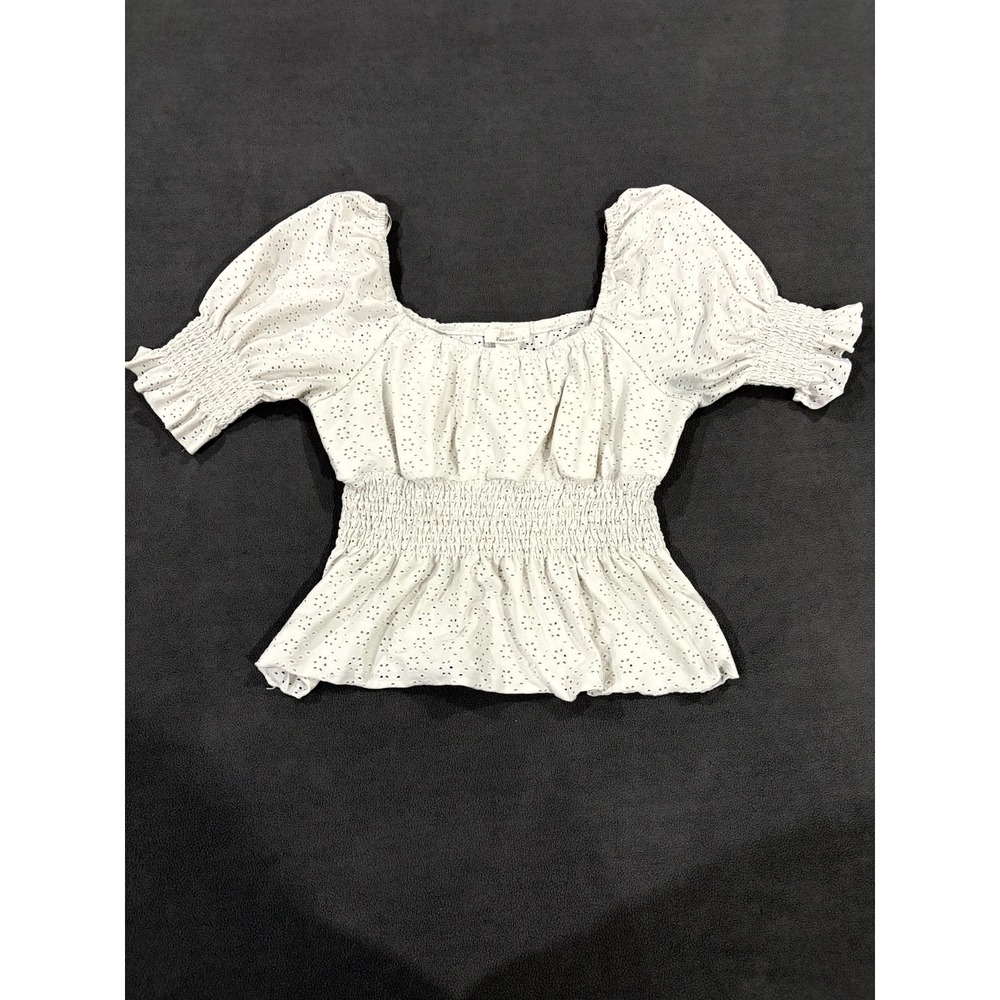 Urban Romantics Peplum Blouse Top Womens XL White Stretch Eyelet Puff Sleeve
